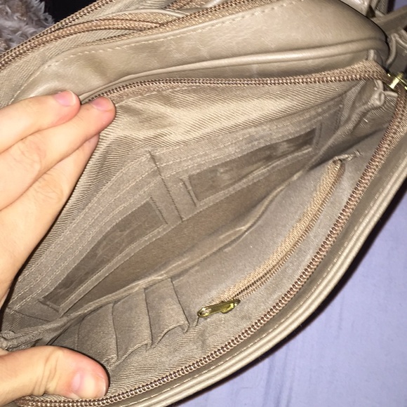 Purse - Picture 4 of 8